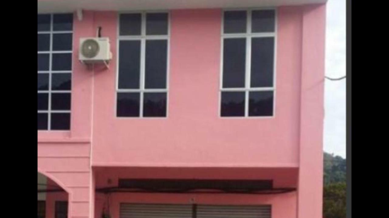 Coral Homestay Pekan Pangkor Exterior foto